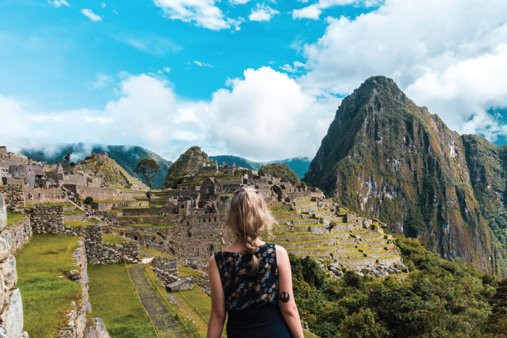 Sacred Valley &  Inca Trail 5 Days to Machu Picchu (9 Days)
