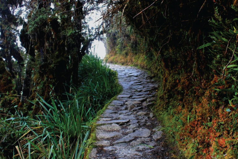 Inca Trail route Machu Picchu 4 days