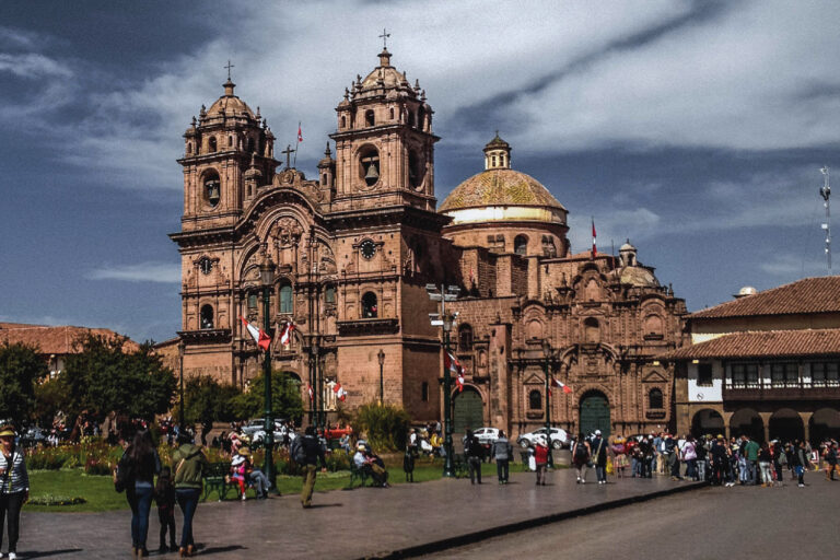 Sacred Valley & 1-Day Inca Trail (6 Days)