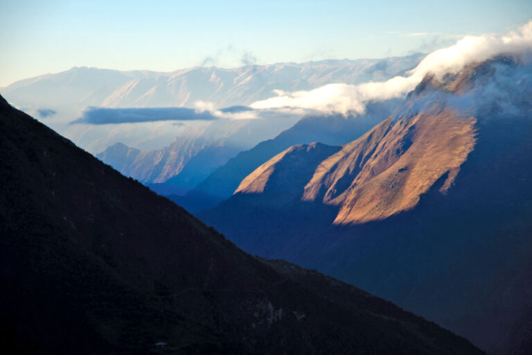 Sacred Valley & 1-Day Inca Trail (6 Days)